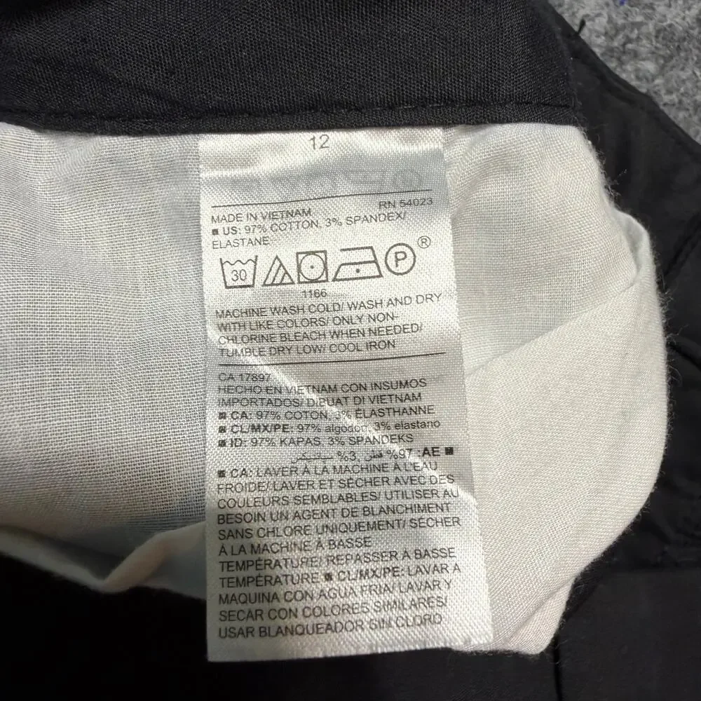 Old Navy Women’s Black Chino‎ Shorts Size 12 Stretch Cotton